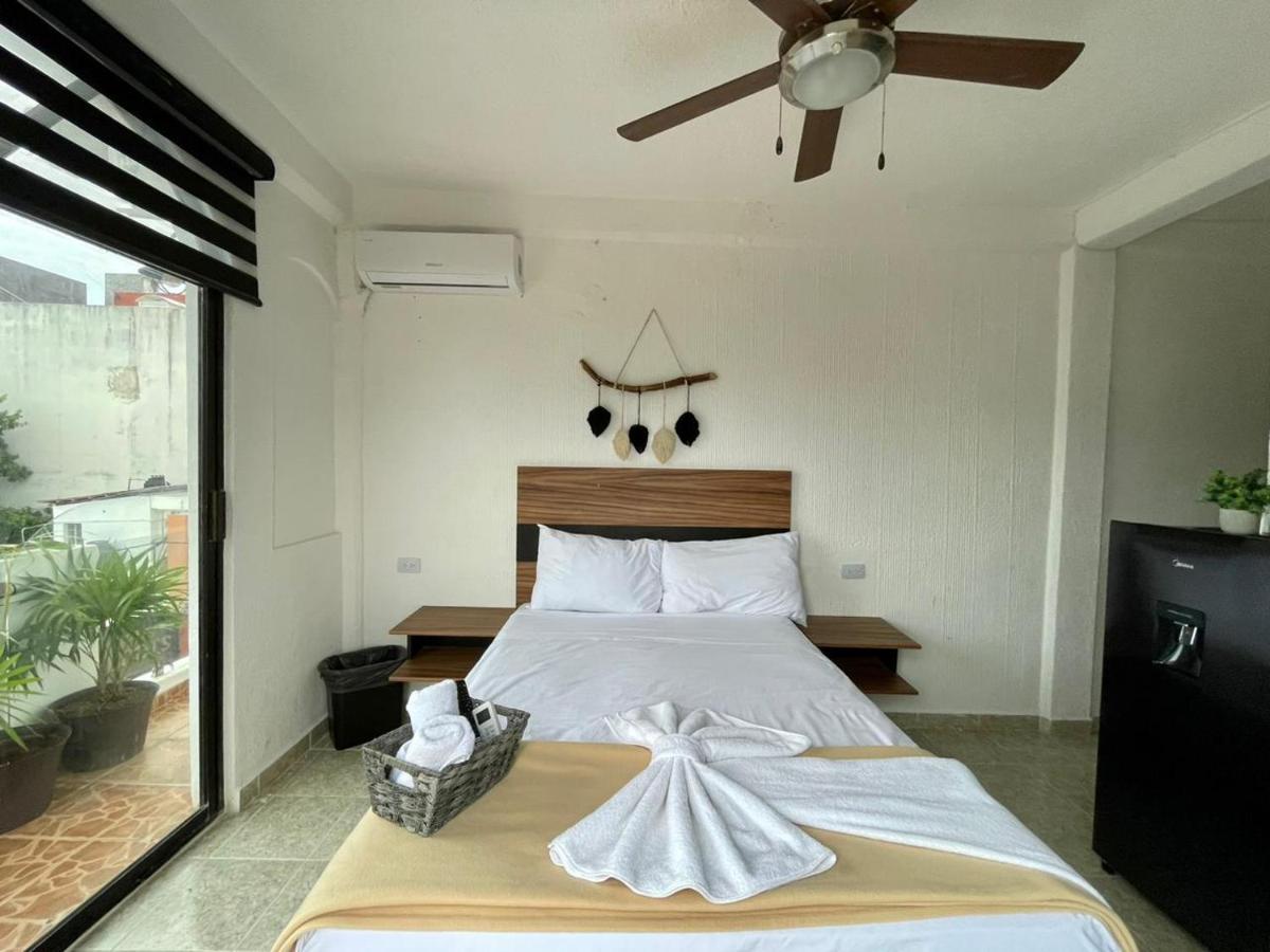 Mayab Playa - 5Th. Ave Playa del Carmen Exterior photo